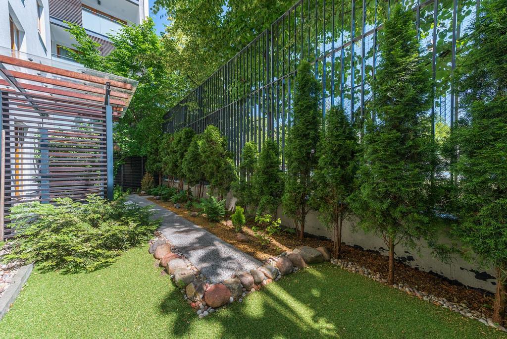 Apartment Powisle With Garage ワルシャワ エクステリア 写真