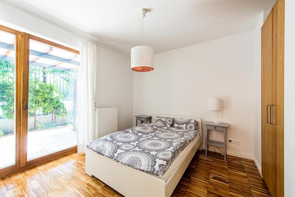 Apartment Powisle With Garage ワルシャワ エクステリア 写真